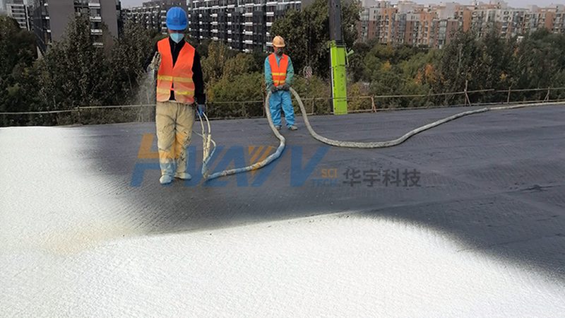 根据GB 18242《建筑防水卷材》标准，自粘防水卷材的厚度应满足以下要求：